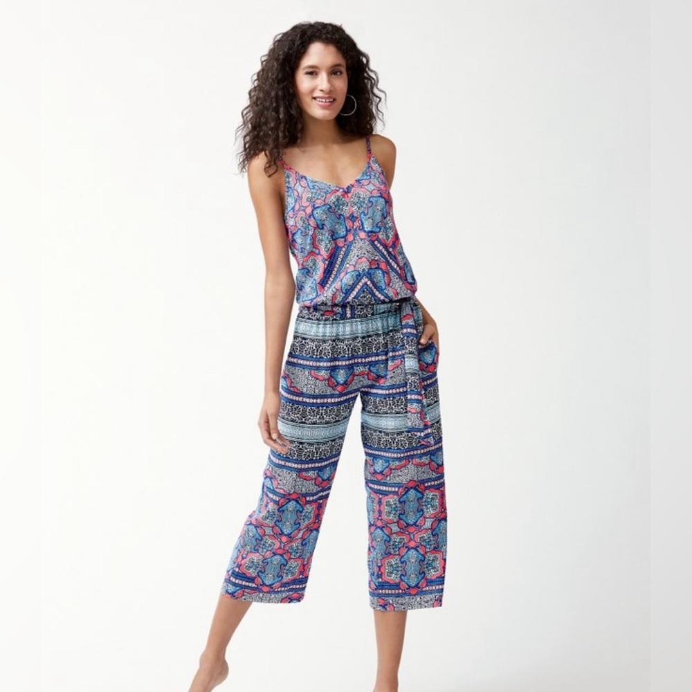 Tommy Bahamas Riviera Tiles cropped jumpsuit. Size large.
